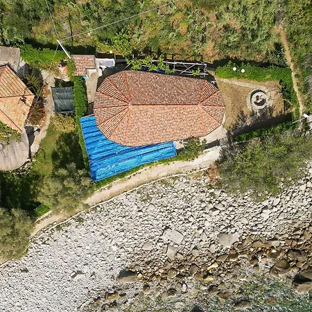 Ferienhaus 4 Bedroom Lovely In Ricadi