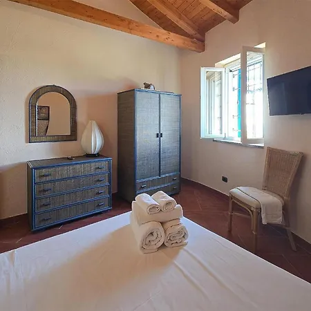 4 Bedroom Lovely In *
