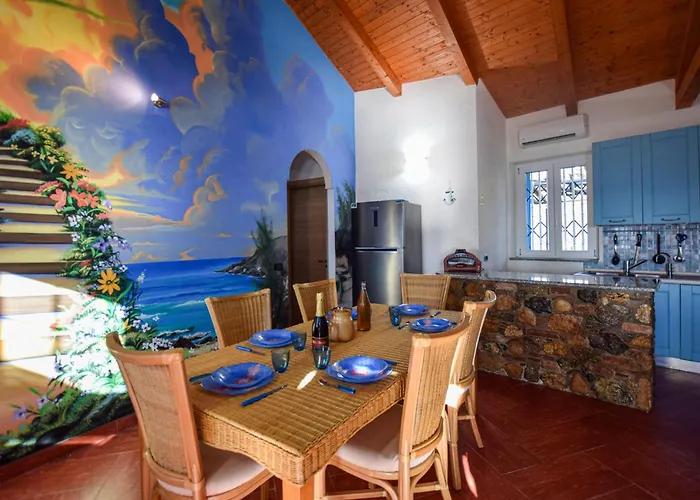 4 Bedroom Lovely In בית נופש *