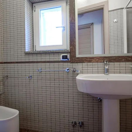 Hébergement de vacances 4 Bedroom Lovely In Ricadi