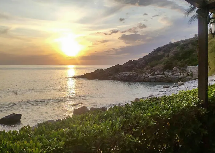 4 Bedroom Lovely In * 里卡迪